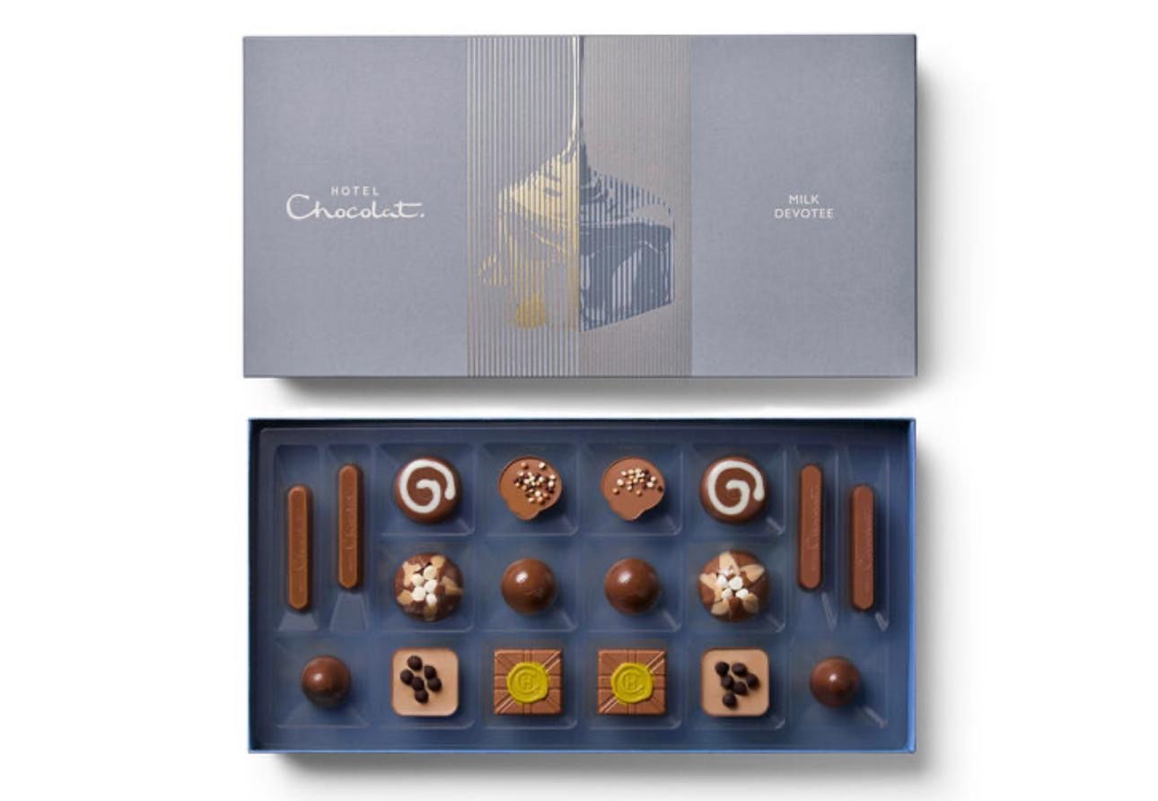 صندوق شوكولاتة "عشاق الحليب" الفاخر (18 قطعة)
                    Milk Devotee Chocolate Box 18-Piece
