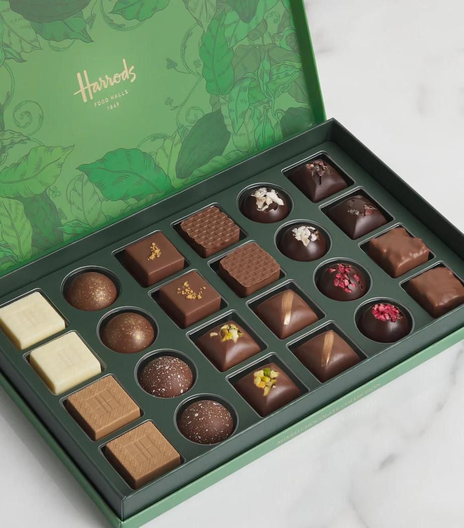 صندوق مجموعة الشوكولاتة المشكلة (24 قطعة)-‏Mixed 24-Piece Chocolate Collection Box